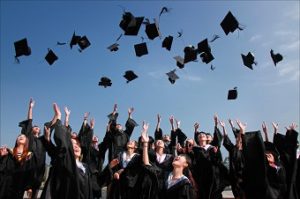 Études à l’étranger : L’équivalence des diplômes