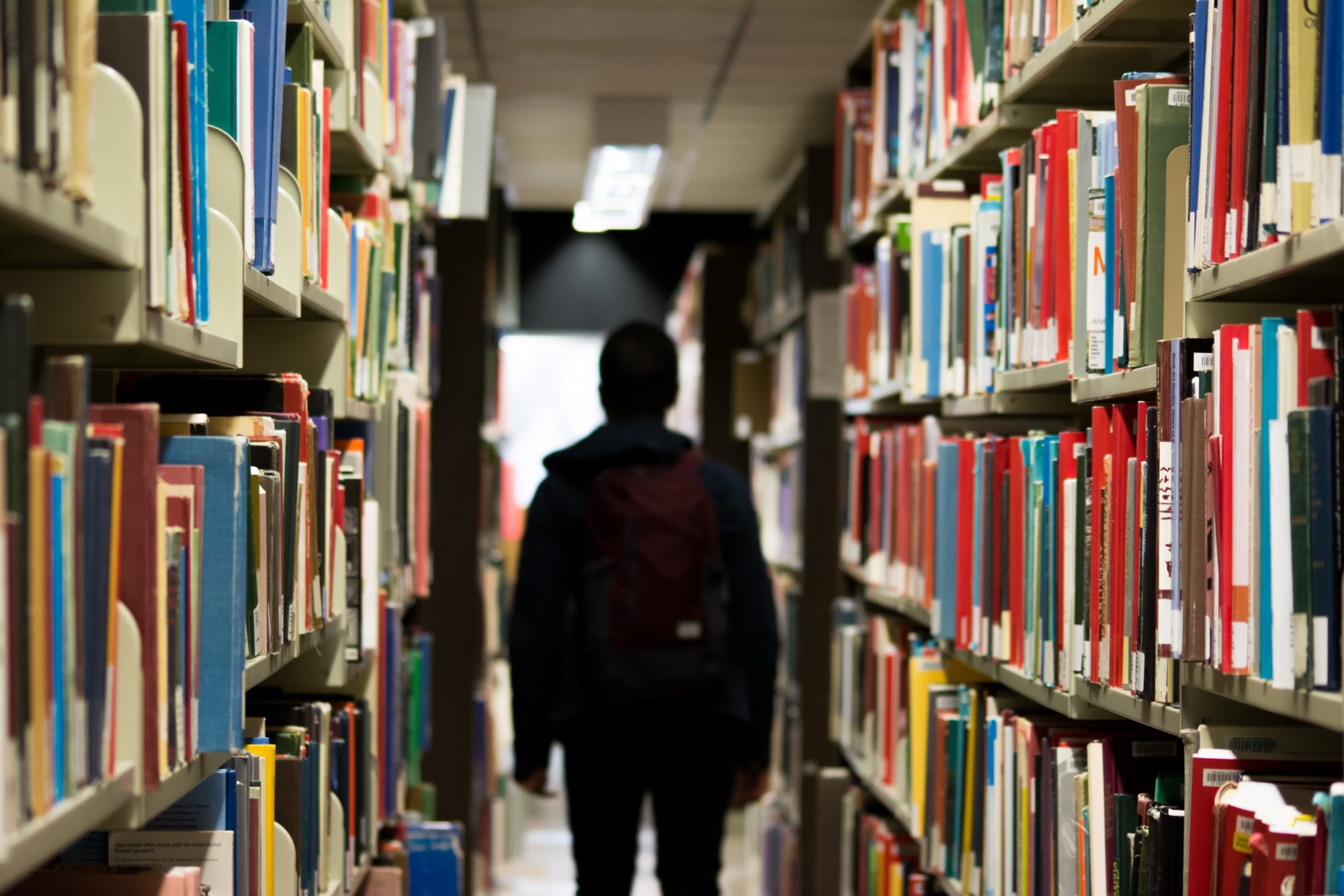 Bourses d’études : introduire sa demande avec l’aide d’Infor Jeunes