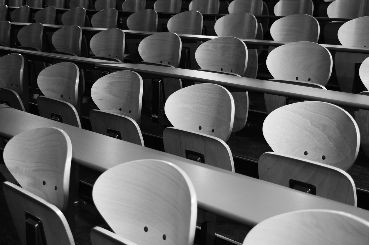 Ton établissement est-il bien reconnu ? Attention aux diplômes sans valeur légale !